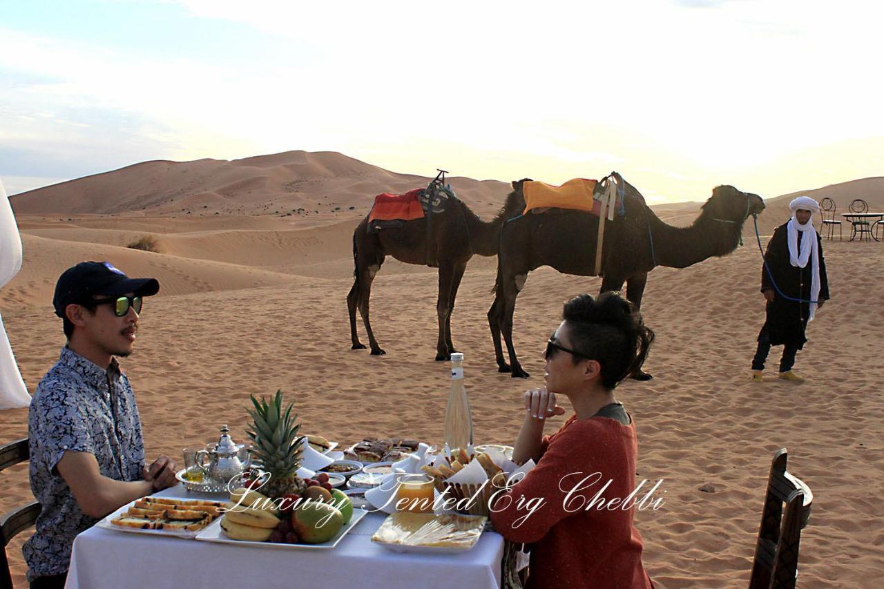 Luxury Tented Erg Chebbi Мерцуга Екстериор снимка