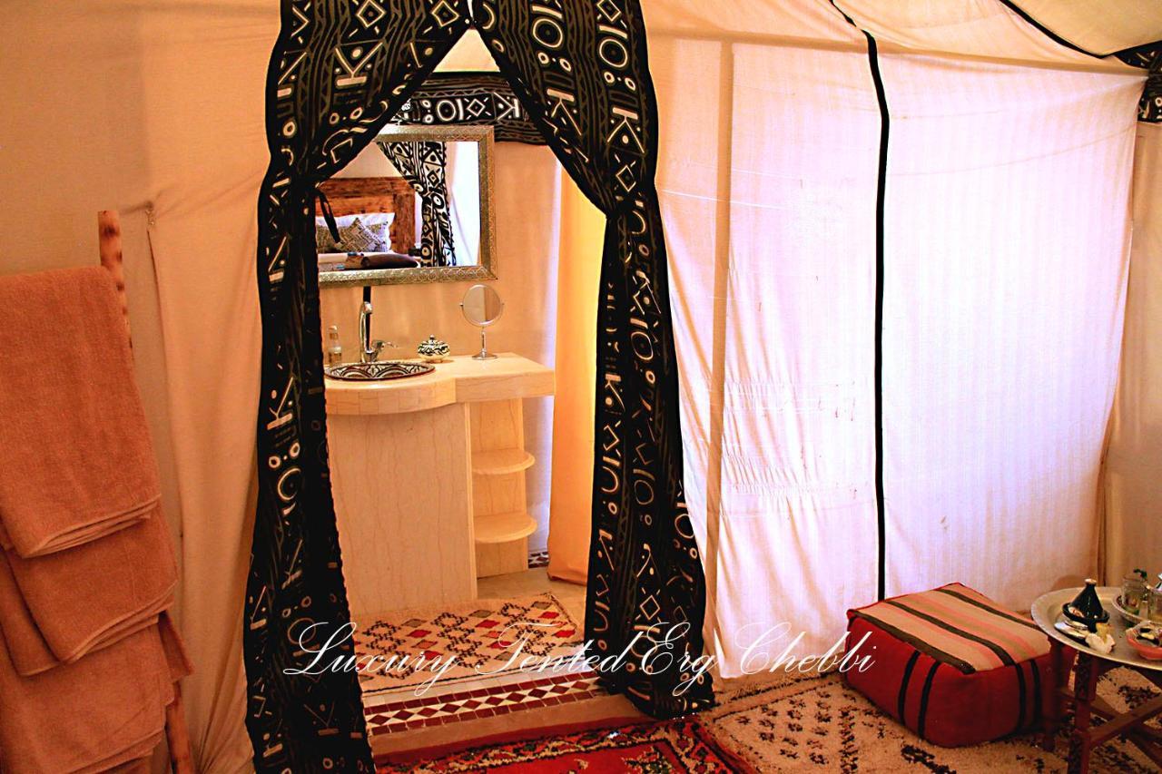 Luxury Tented Erg Chebbi Мерцуга Екстериор снимка